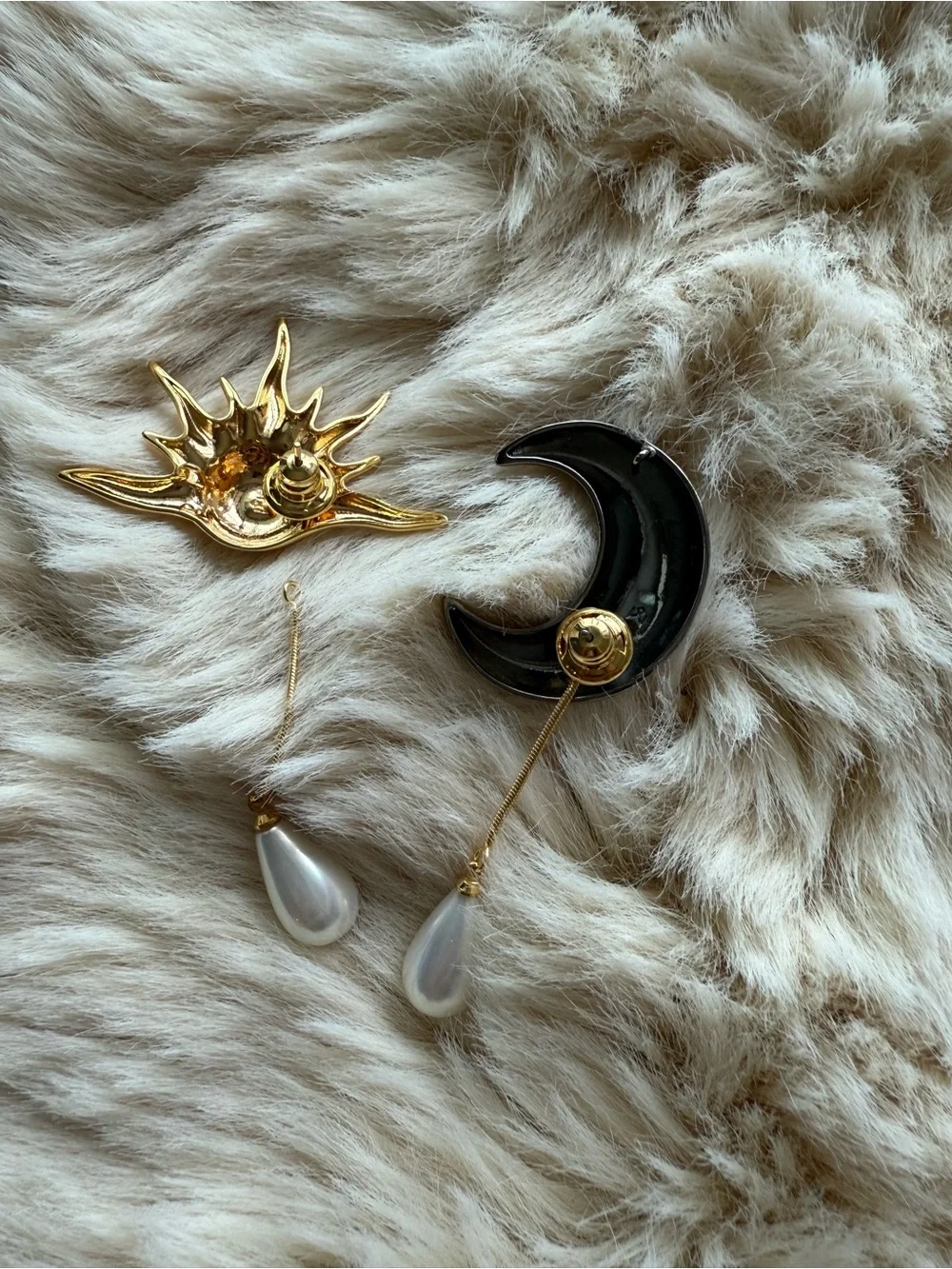 Sun and Moon Drop Pearl Earrings - Gold & Silver